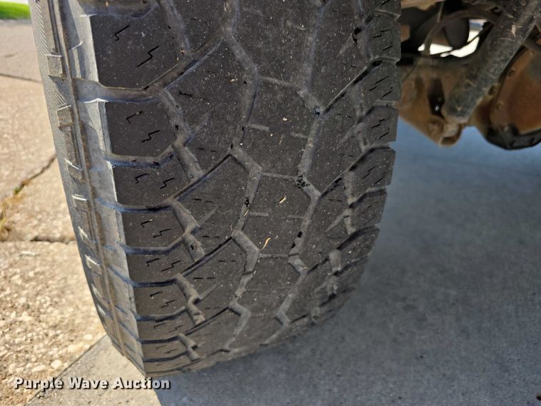 image for item DR3935 2001 Dodge Ram 1500 Quad Cab pickup truck