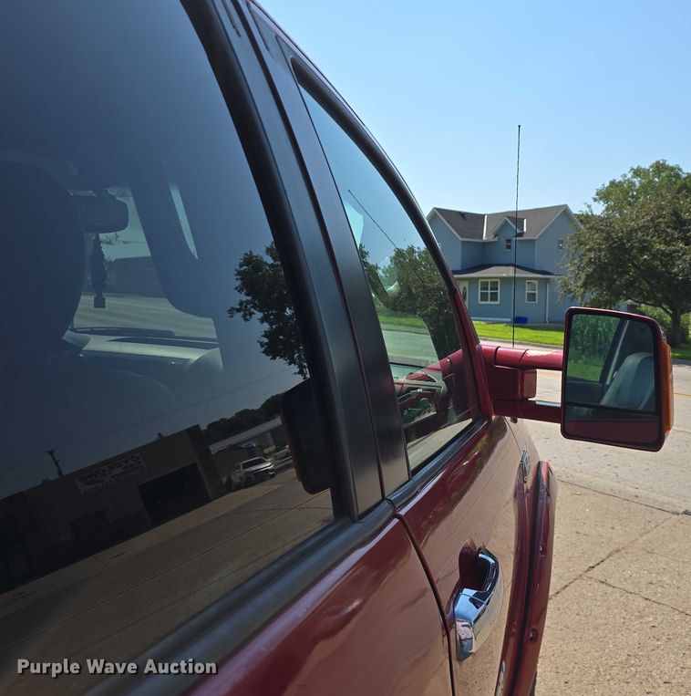 image for item DR3936 2013 Toyota Tundra Limited CrewMax pickup truck