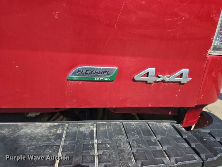 image for item DR3936 2013 Toyota Tundra Limited CrewMax pickup truck