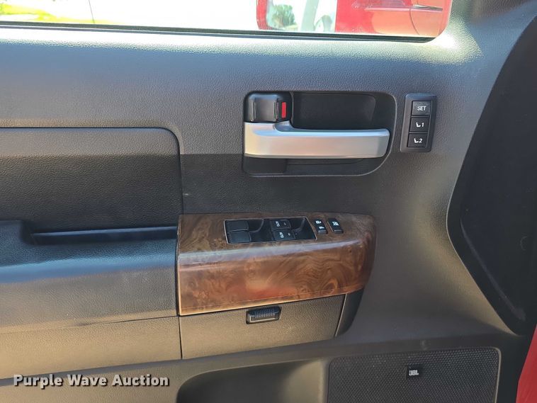 image for item DR3936 2013 Toyota Tundra Limited CrewMax pickup truck