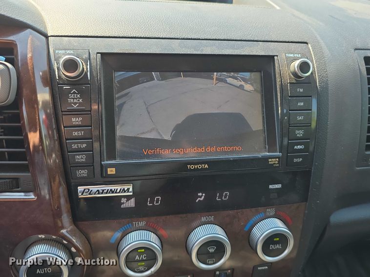 image for item DR3936 2013 Toyota Tundra Limited CrewMax pickup truck