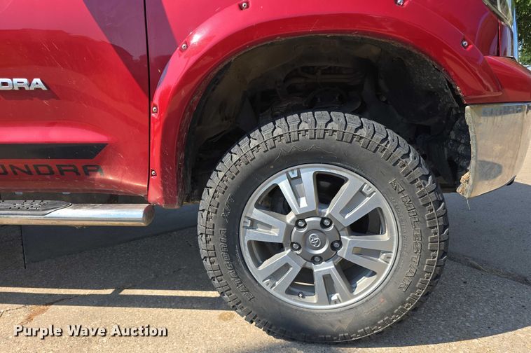 image for item DR3936 2013 Toyota Tundra Limited CrewMax pickup truck