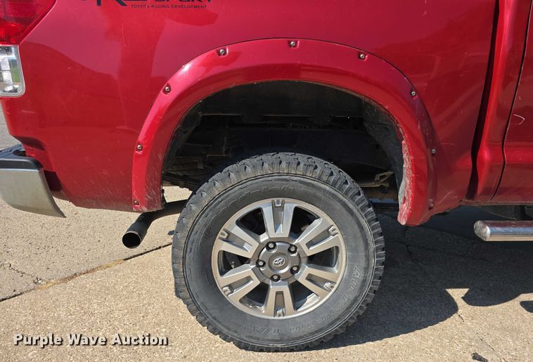 image for item DR3936 2013 Toyota Tundra Limited CrewMax pickup truck