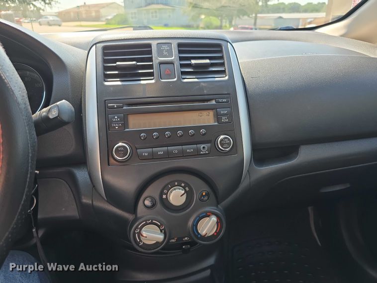 image for item DR3938 2014 Nissan Versa Note 