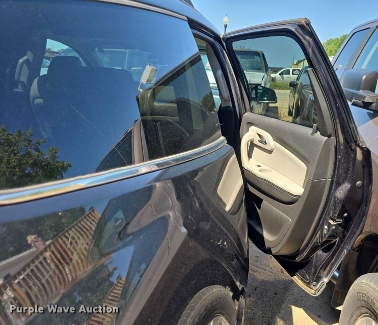 image for item DR3939 2012 Chevrolet Traverse  SUV