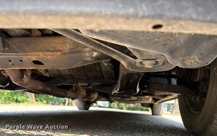 image for item DT3339 2008 Toyota Sienna van