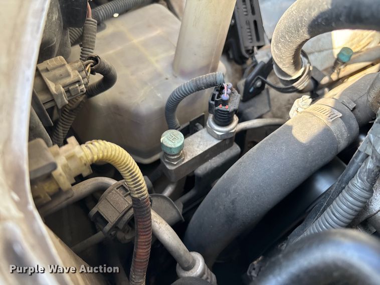 image for item DT3339 2008 Toyota Sienna van