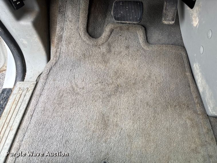 image for item DT3424 2005 Ford Freestar van