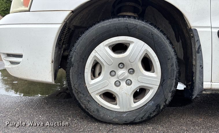 image for item DT3424 2005 Ford Freestar van