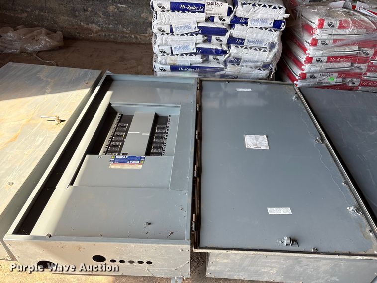 image for item DT4942 Transfer switch boxes