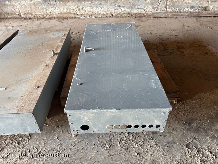 image for item DT4942 Transfer switch boxes