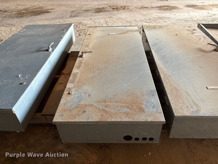 image for item DT4942 Transfer switch boxes