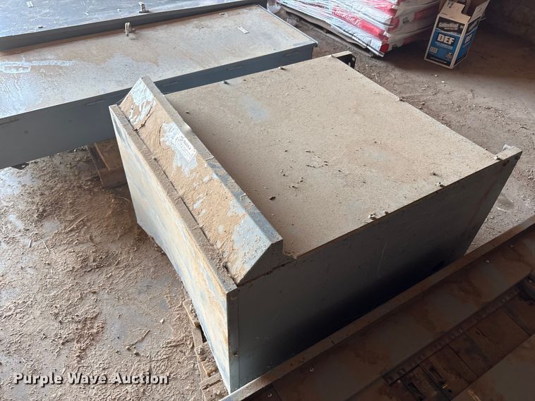 image for item DT4942 Transfer switch boxes