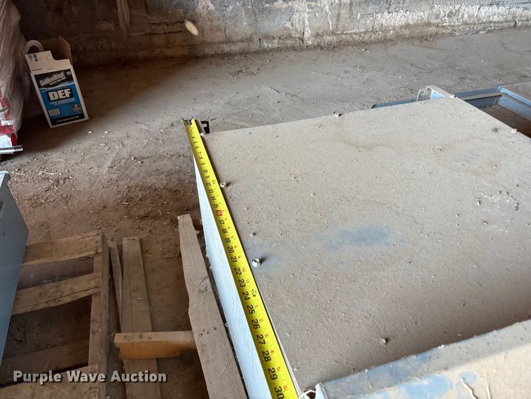 image for item DT4942 Transfer switch boxes