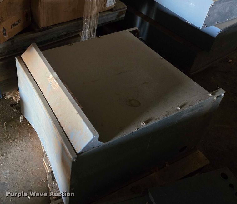 image for item DT4942 Transfer switch boxes