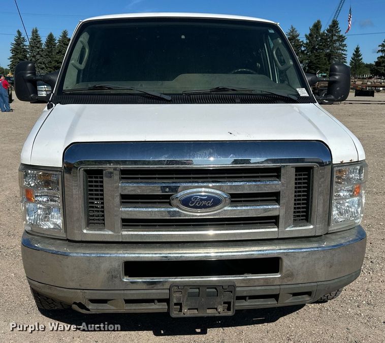 image for item DT6253 2011 Ford E350 Super Duty van