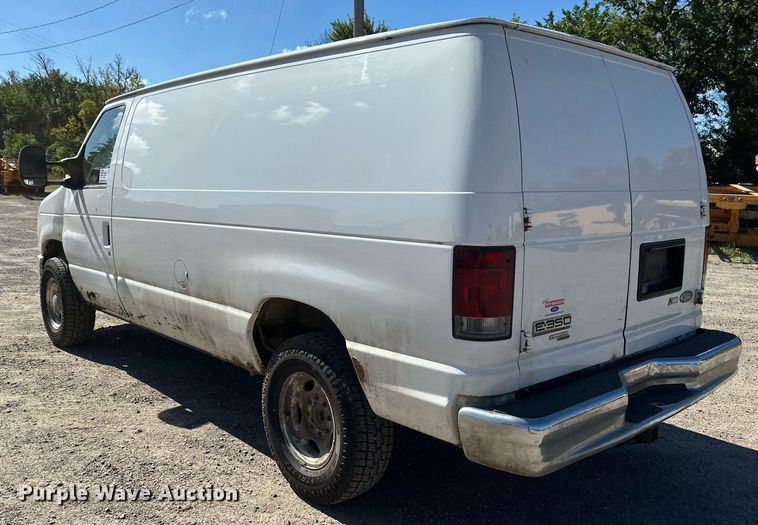 image for item DT6253 2011 Ford E350 Super Duty van