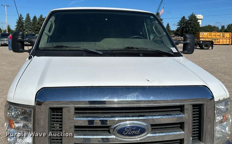 image for item DT6253 2011 Ford E350 Super Duty van