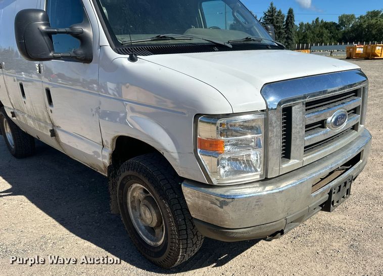 image for item DT6253 2011 Ford E350 Super Duty van