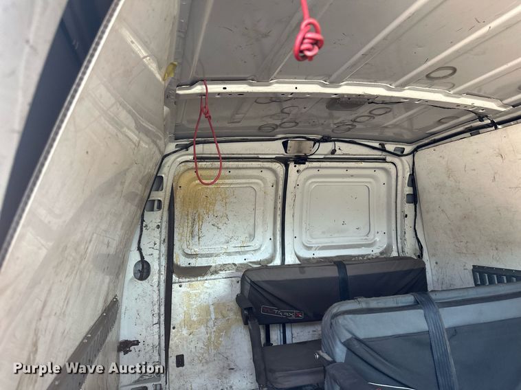 image for item DT6253 2011 Ford E350 Super Duty van