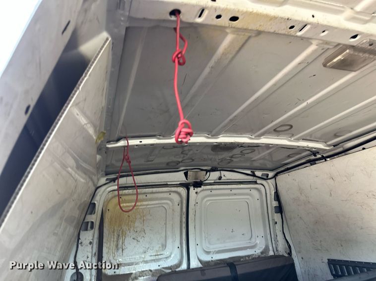 image for item DT6253 2011 Ford E350 Super Duty van