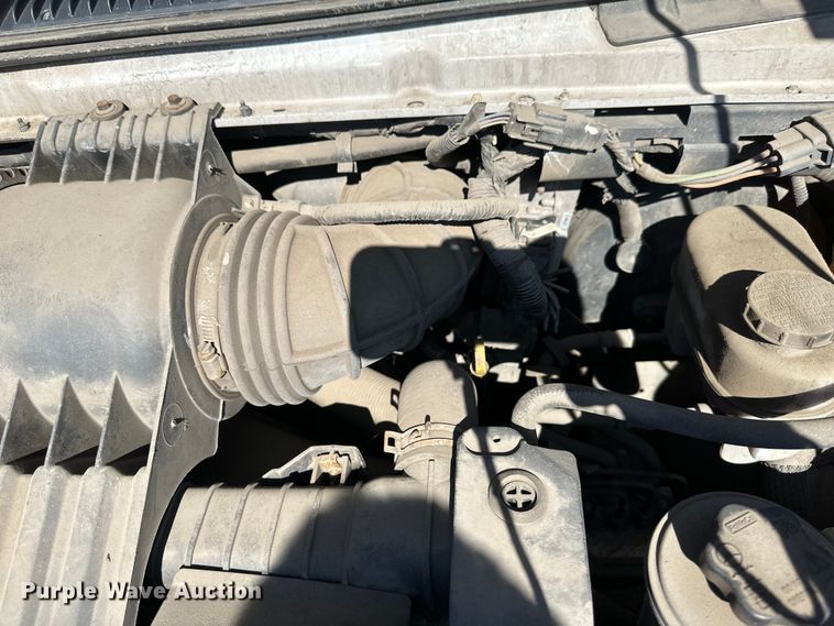 image for item DT6253 2011 Ford E350 Super Duty van