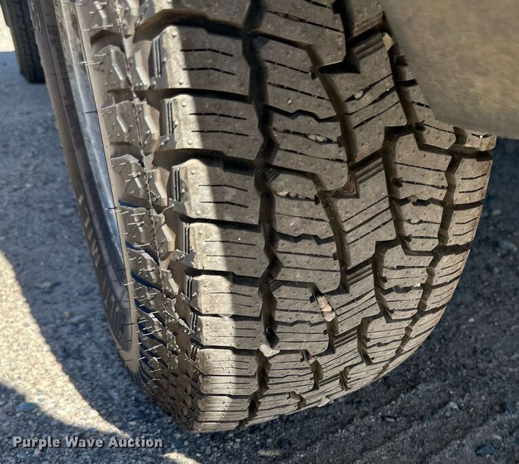 image for item DT6253 2011 Ford E350 Super Duty van