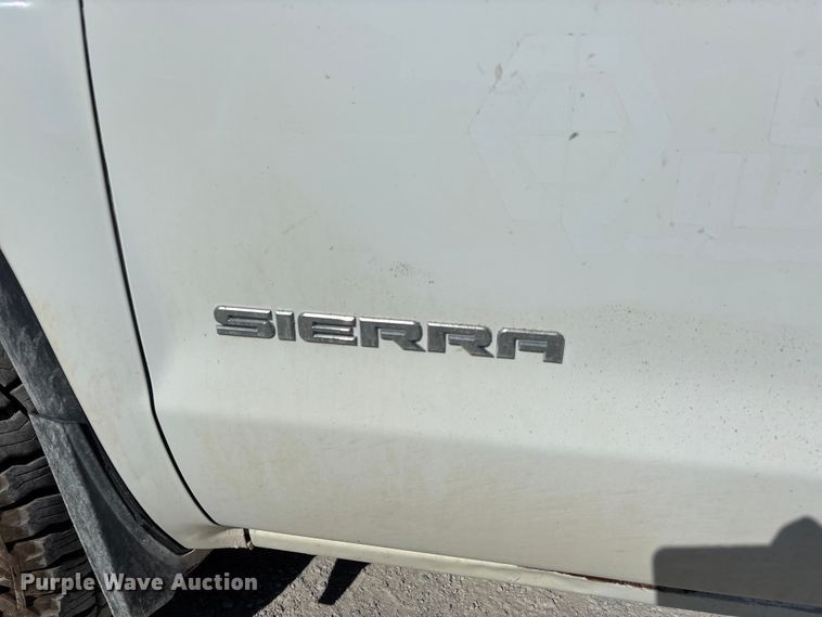 image for item DU1410 2019 GMC Sierra 1500 Ext. Cab pickup truck
