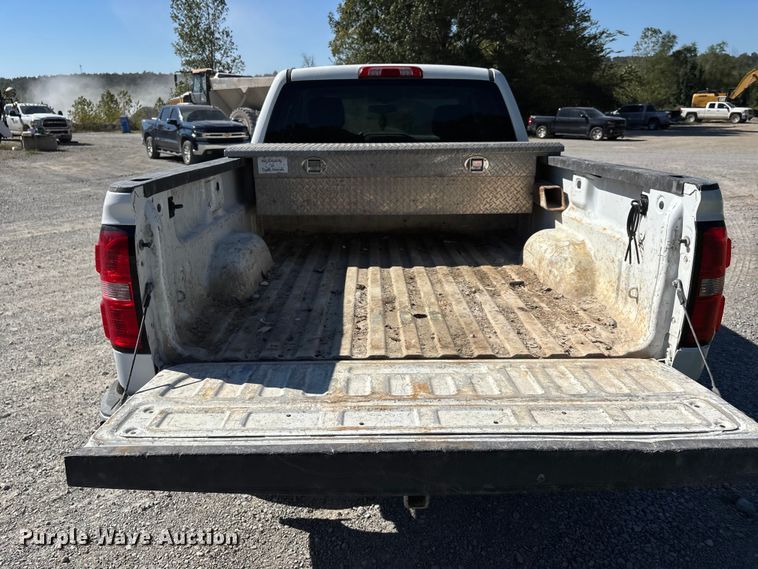 image for item DU1410 2019 GMC Sierra 1500 Ext. Cab pickup truck