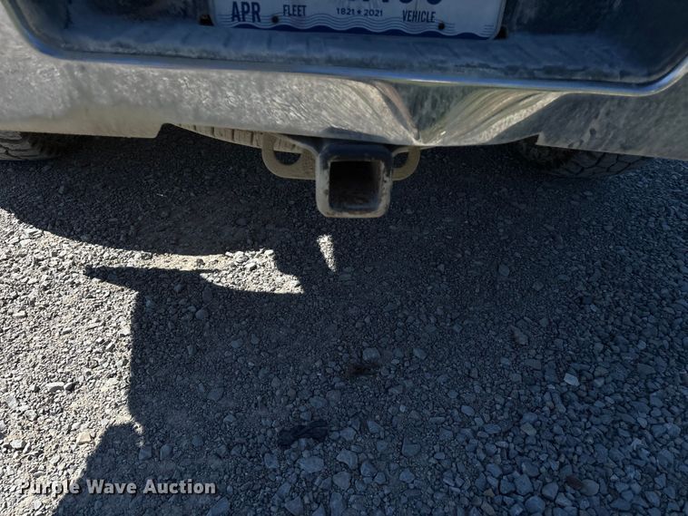 image for item DU1410 2019 GMC Sierra 1500 Ext. Cab pickup truck