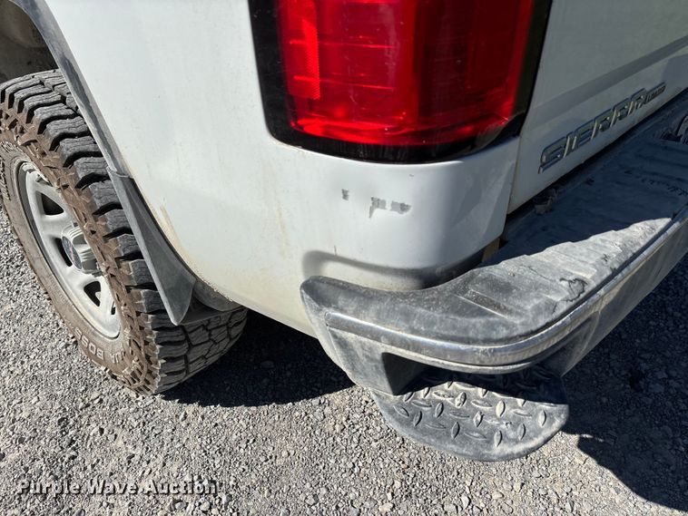 image for item DU1410 2019 GMC Sierra 1500 Ext. Cab pickup truck