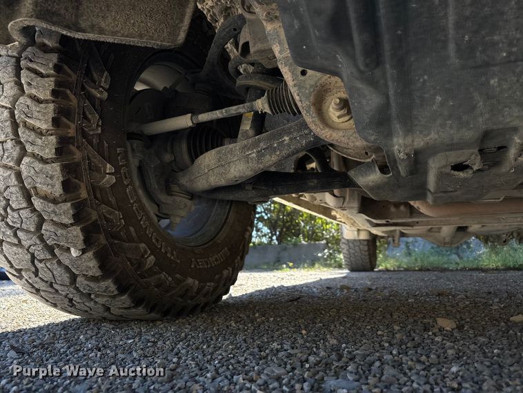 image for item DU1410 2019 GMC Sierra 1500 Ext. Cab pickup truck