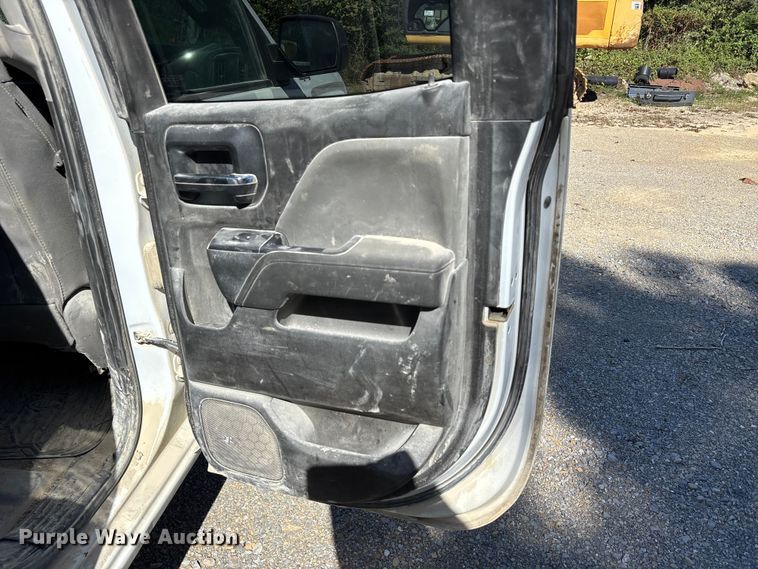 image for item DU1410 2019 GMC Sierra 1500 Ext. Cab pickup truck