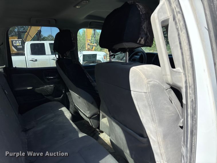 image for item DU1410 2019 GMC Sierra 1500 Ext. Cab pickup truck