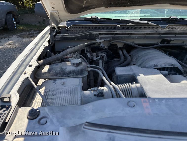 image for item DU1410 2019 GMC Sierra 1500 Ext. Cab pickup truck