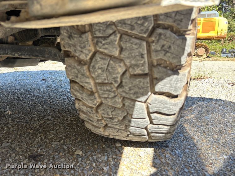 image for item DU1410 2019 GMC Sierra 1500 Ext. Cab pickup truck