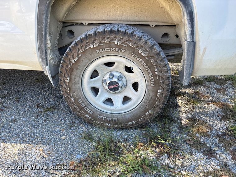 image for item DU1410 2019 GMC Sierra 1500 Ext. Cab pickup truck