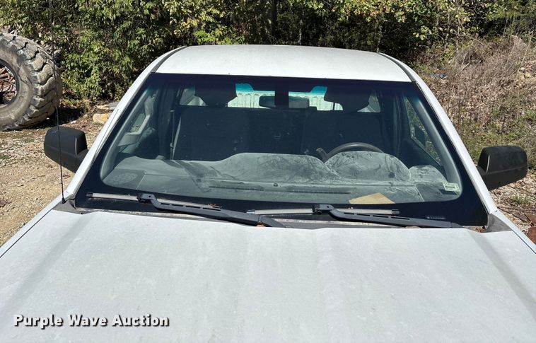 image for item DU1411 2015 Chevrolet Silverado 1500 pickup truck