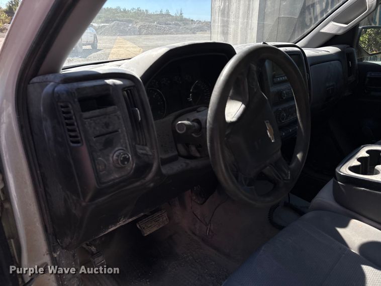 image for item DU1411 2015 Chevrolet Silverado 1500 pickup truck