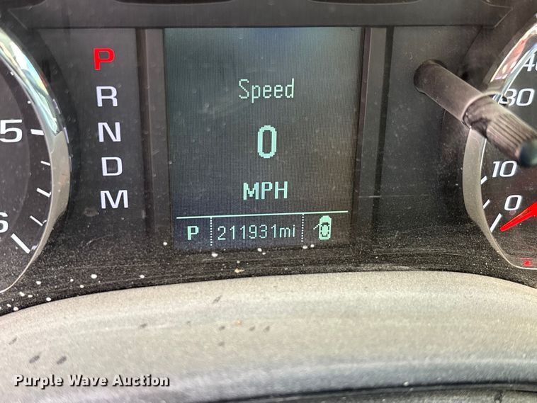 image for item DU1411 2015 Chevrolet Silverado 1500 pickup truck