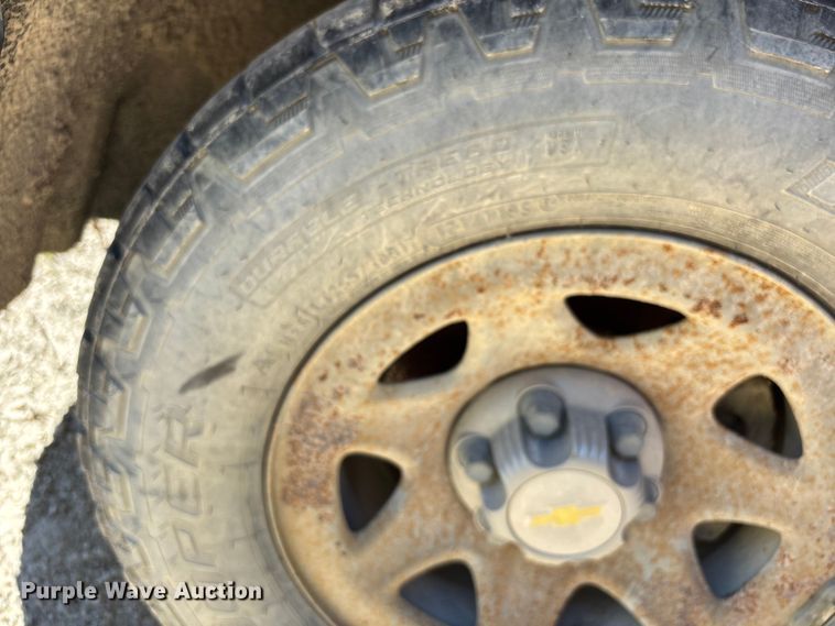 image for item DU1411 2015 Chevrolet Silverado 1500 pickup truck