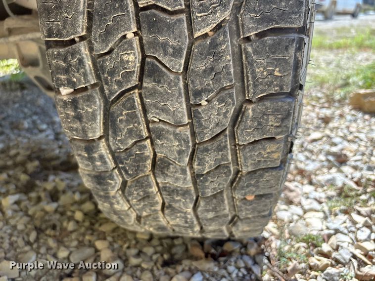 image for item DU1411 2015 Chevrolet Silverado 1500 pickup truck