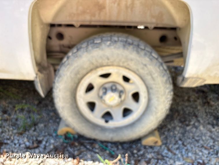 image for item DU1411 2015 Chevrolet Silverado 1500 pickup truck