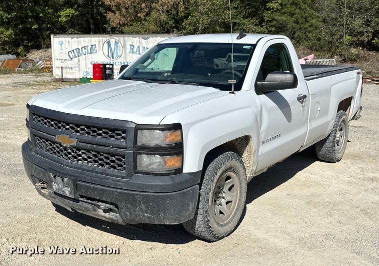 image for item DU1412 2015 Chevrolet Silverado 1500 pickup truck