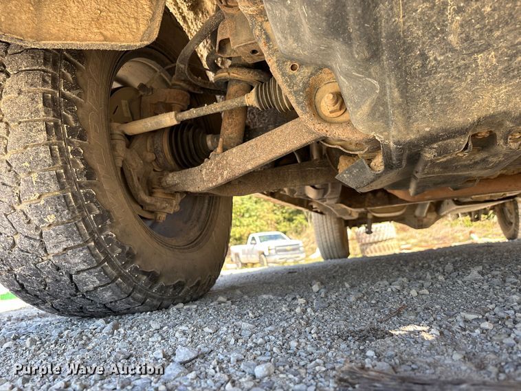 image for item DU1412 2015 Chevrolet Silverado 1500 pickup truck