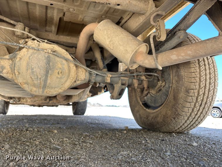 image for item DU1412 2015 Chevrolet Silverado 1500 pickup truck