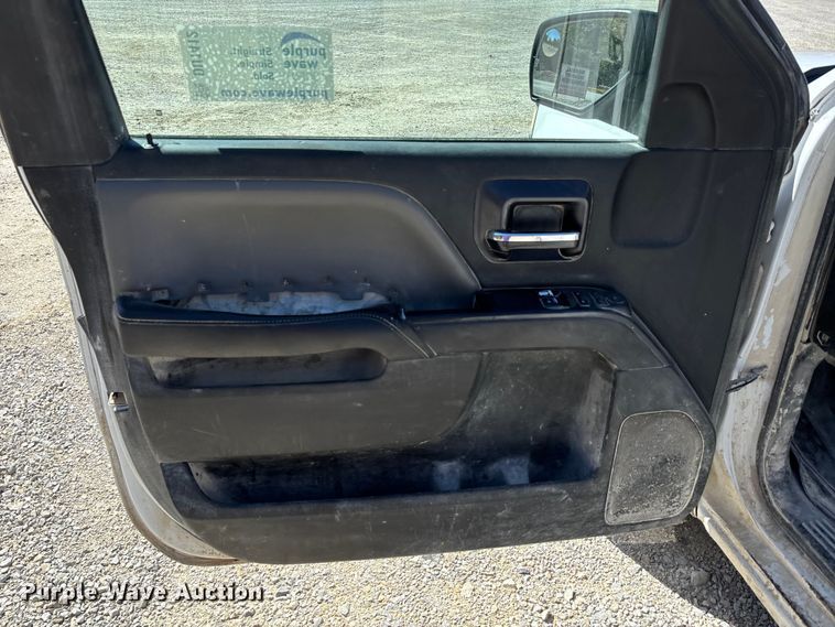 image for item DU1412 2015 Chevrolet Silverado 1500 pickup truck