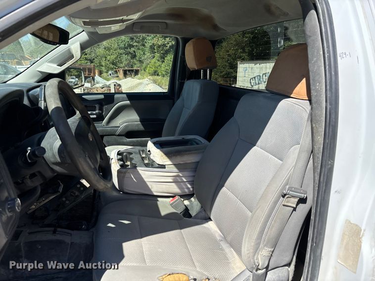 image for item DU1412 2015 Chevrolet Silverado 1500 pickup truck