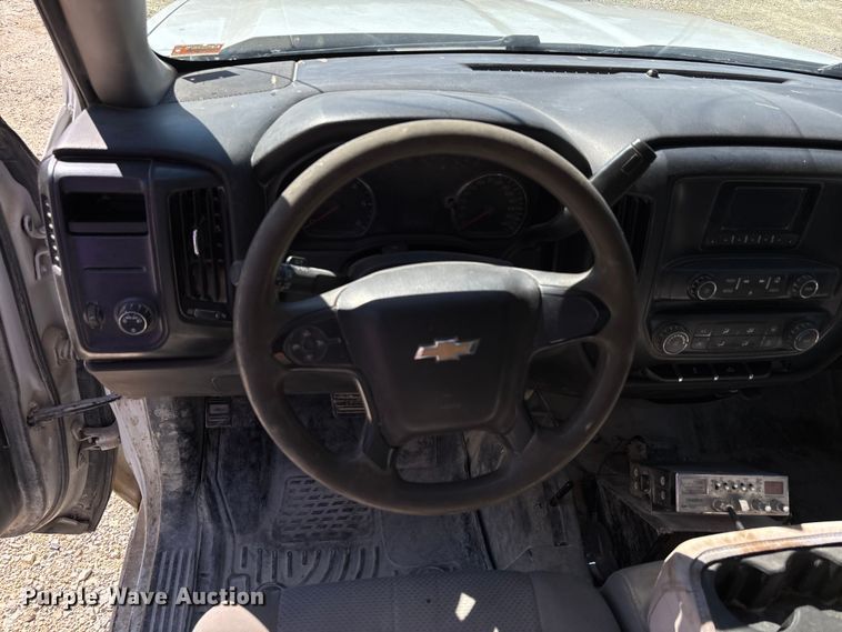 image for item DU1412 2015 Chevrolet Silverado 1500 pickup truck