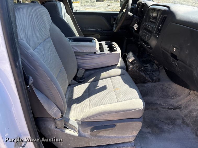 image for item DU1412 2015 Chevrolet Silverado 1500 pickup truck